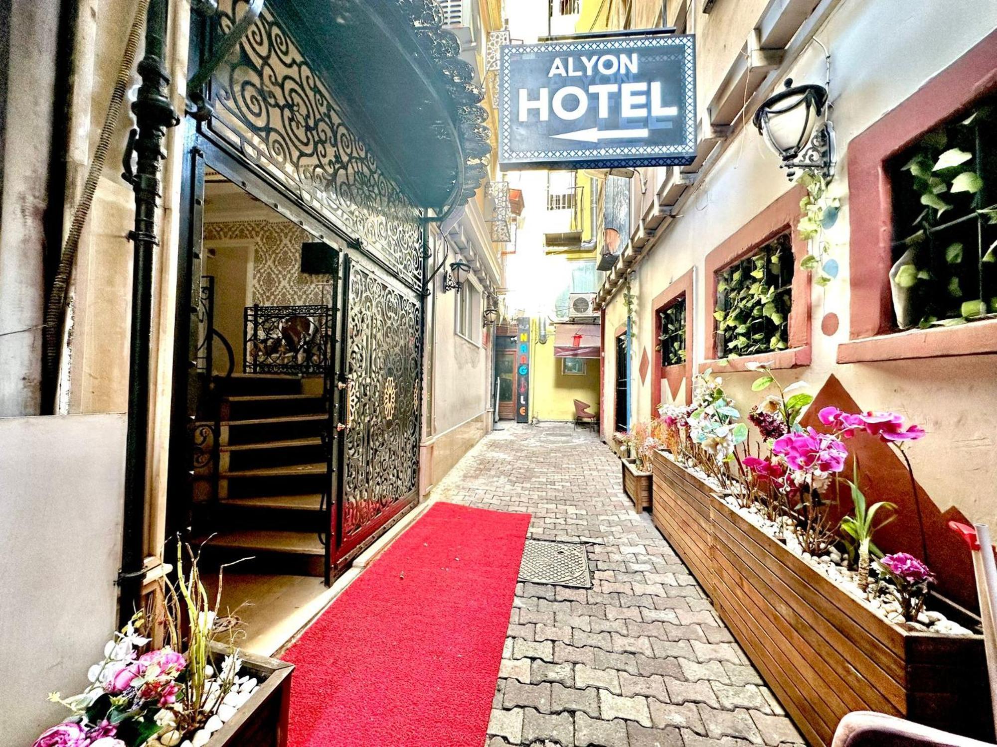 Alyon Hotel Taksim Истанбул Екстериор снимка