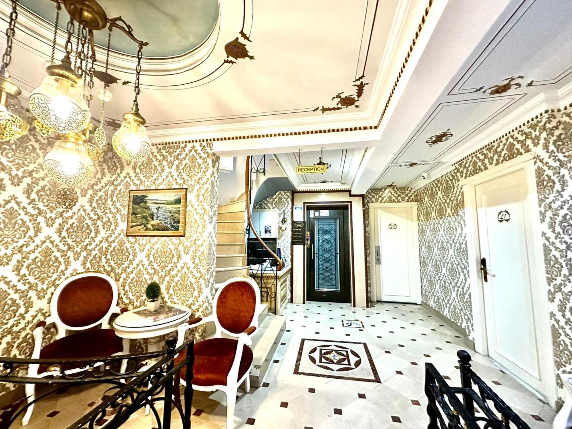 Alyon Hotel Taksim Истанбул Екстериор снимка