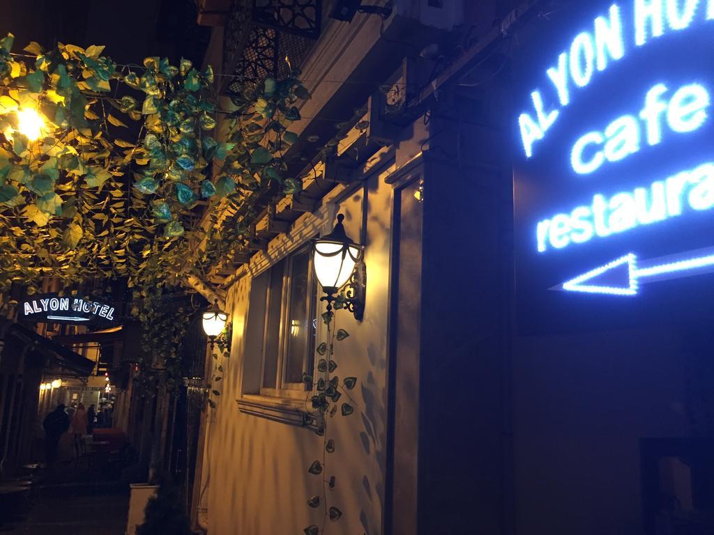 Alyon Hotel Taksim Истанбул Екстериор снимка